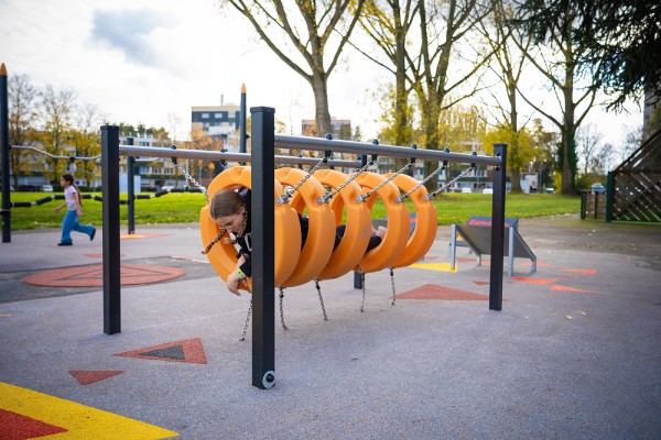 Hængende tunnel J5909® legepladser acti’fun acti’ninja billede foto