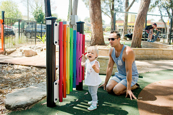 Xylophone R34-FIECOCH legepladser lærings & sansestimulerende redskaber sjove paneler samt lyd- og musiklege billede foto